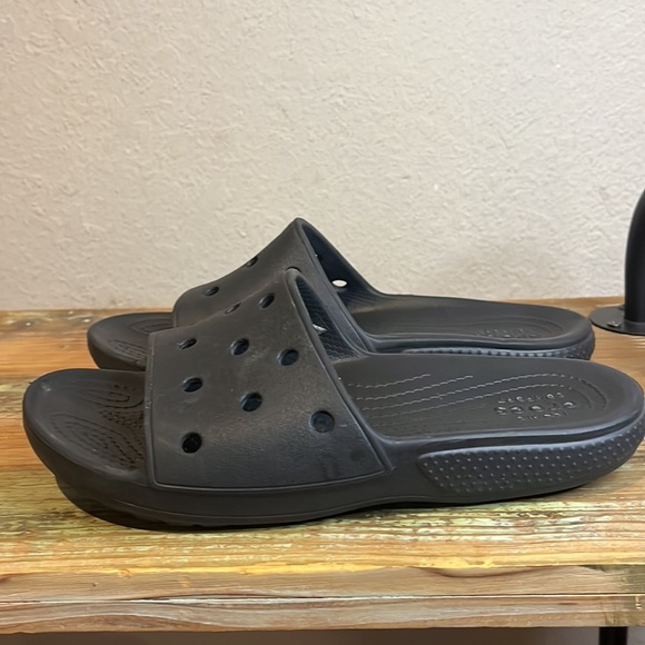 Crocs Classic Black Slides Mens Size 4 - Picture 3 of 7